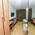 酒店 Kevin's Vlorë